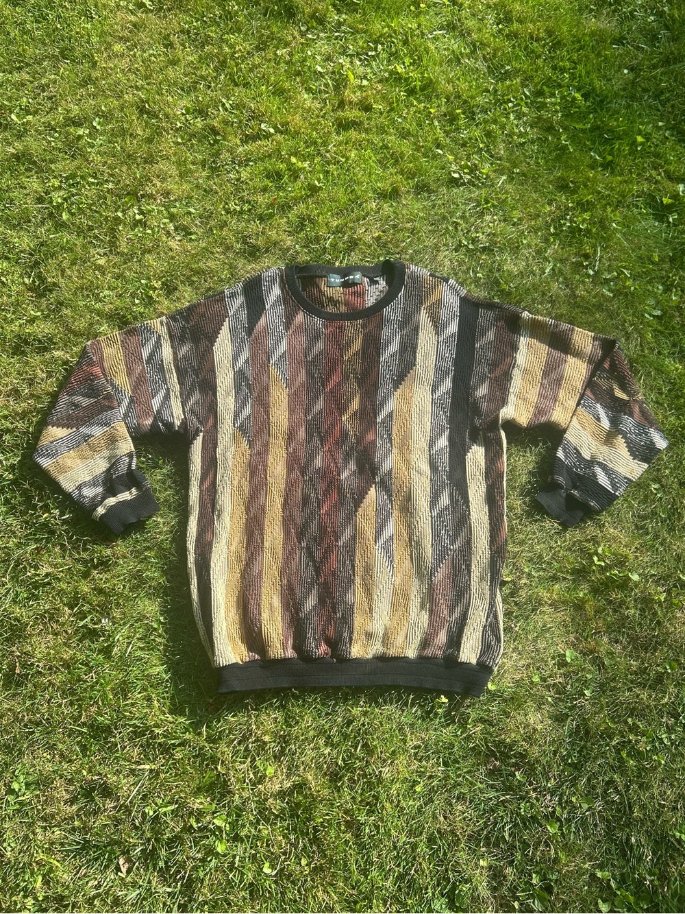 vintage 3D coogi style textured knit crewneck sweater by Tundra Canada